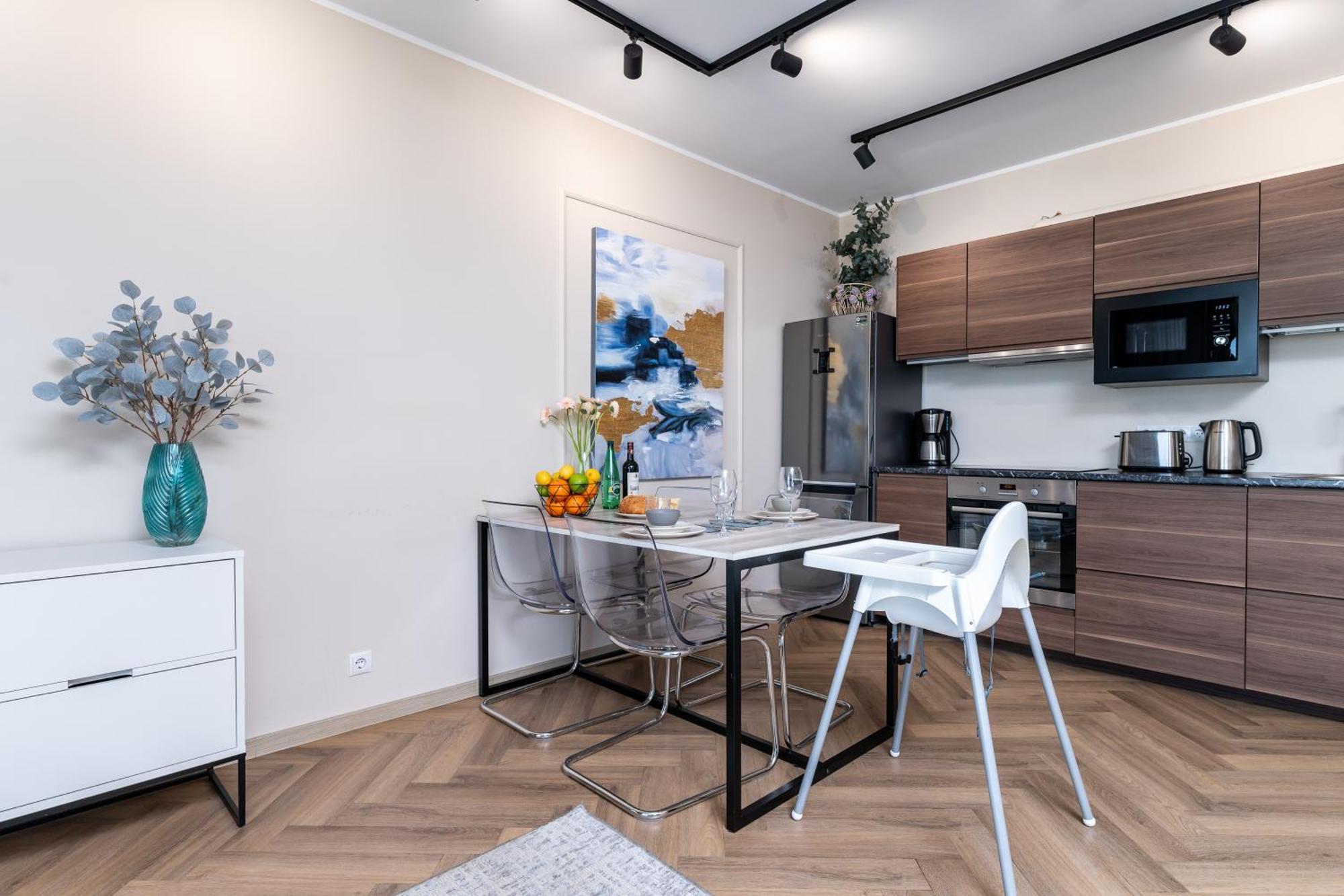 New Chic 2-Bed At Viru By Centralapartments タリン エクステリア 写真
